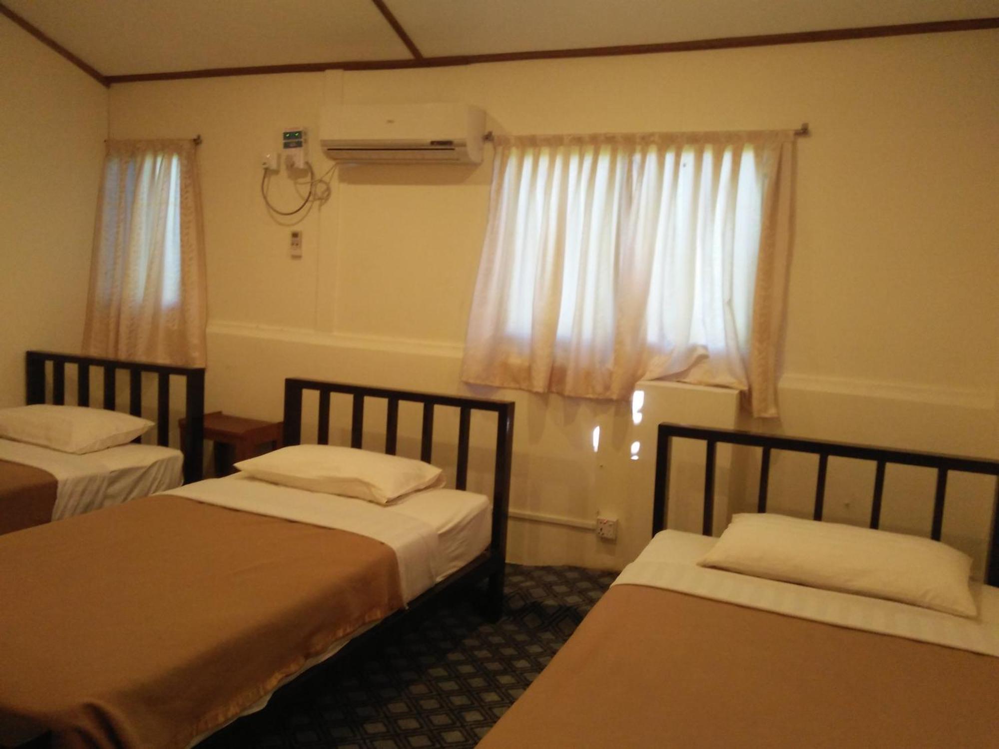 Northern Breeze Hotel Bagan Room photo
