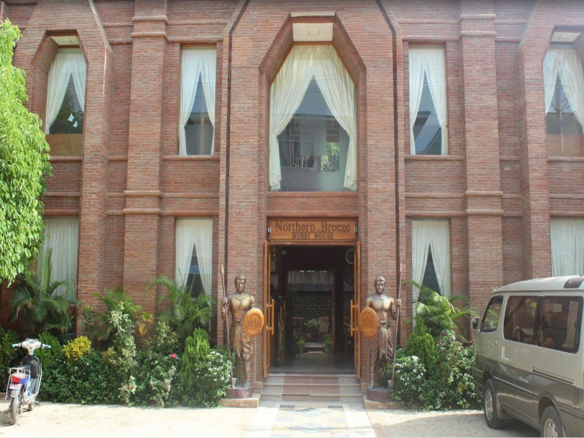 Northern Breeze Hotel Bagan Exterior photo