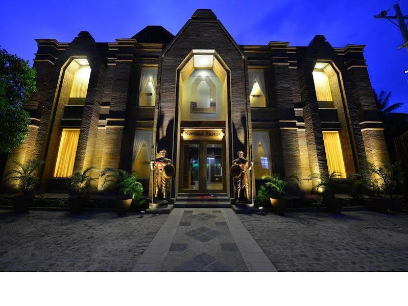 Northern Breeze Hotel Bagan Exterior photo